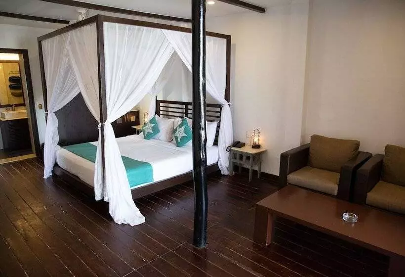 Hotel Sinq Beach Morjim