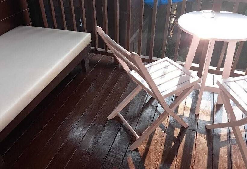 Hotell Sinq Beach Morjim