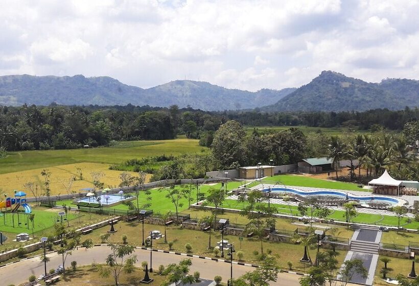 ホテル The Grand Mountain