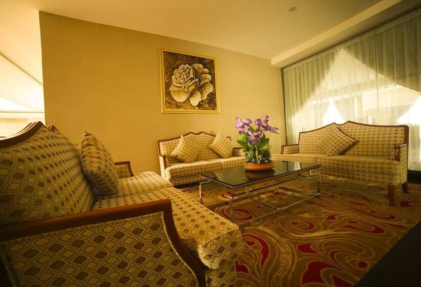 ホテル The Grand Mountain