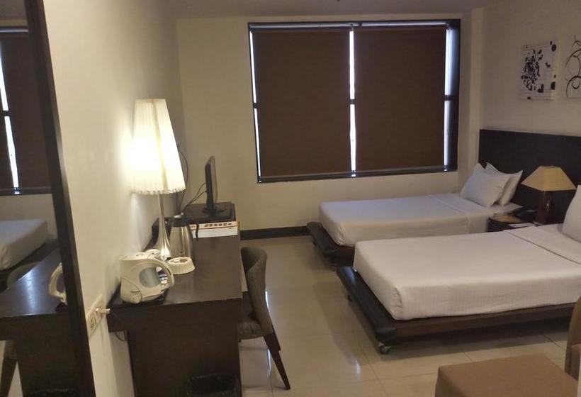 בית מלון כפרי Seventeen Degrees