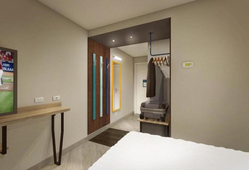 ホテル Tru By Hilton Meridian