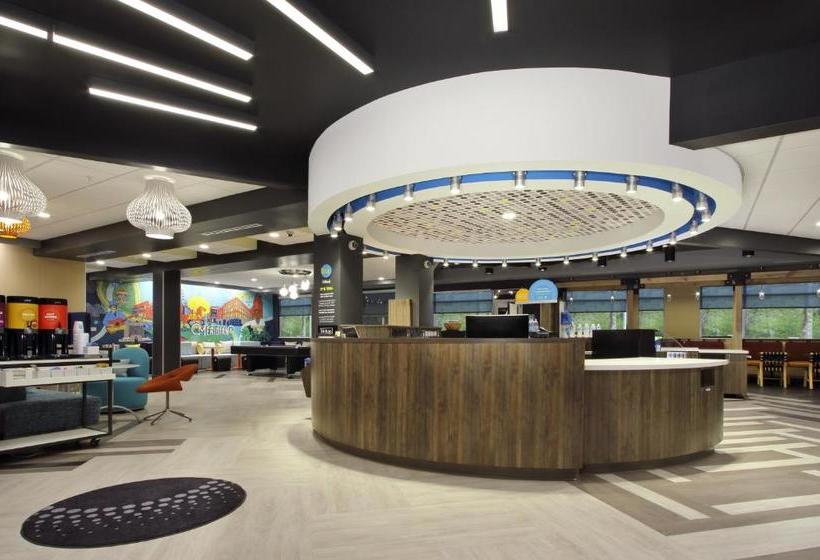 ホテル Tru By Hilton Meridian