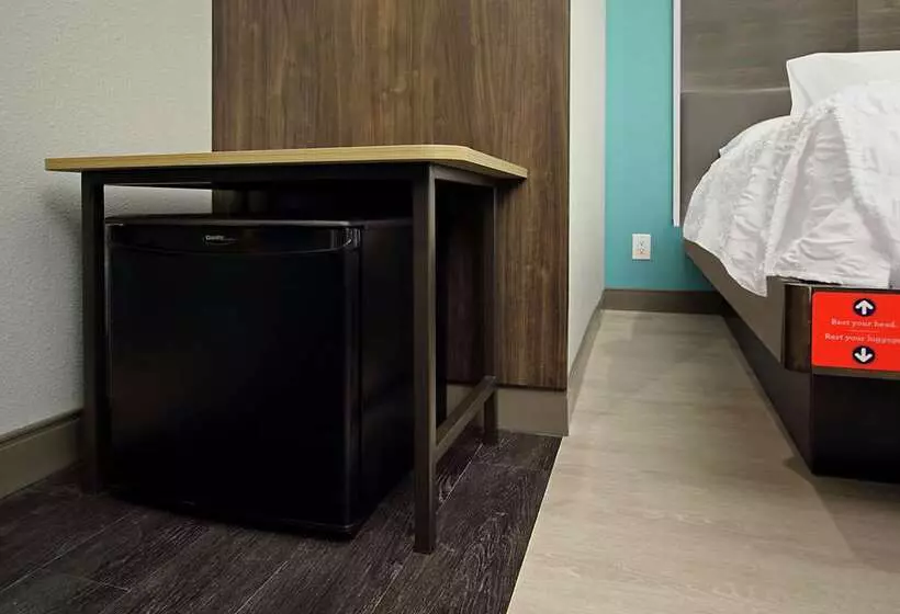 Hotelli Tru By Hilton Meridian