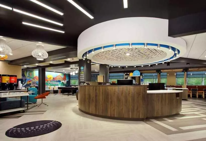 Hotelli Tru By Hilton Meridian