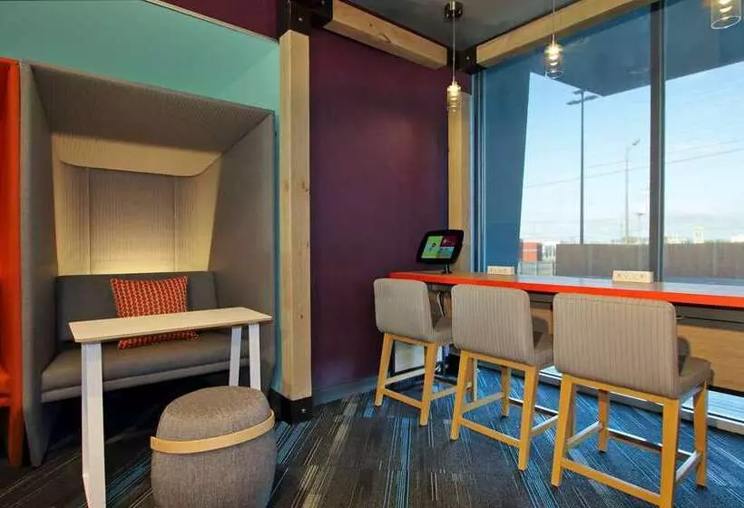 Hotelli Tru By Hilton Meridian