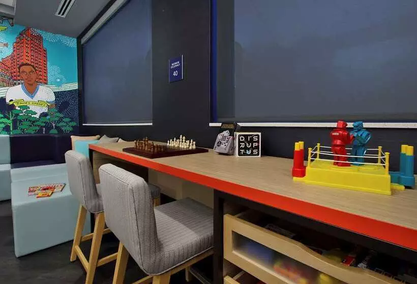 Hotelli Tru By Hilton Meridian