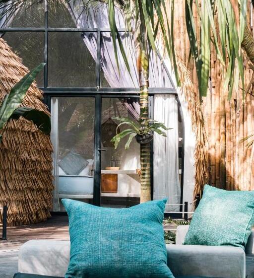 Panorama Beach Club & Resort