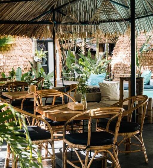 Panorama Beach Club & Resort