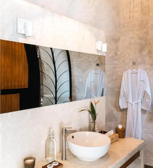 Panorama Beach Club & Resort