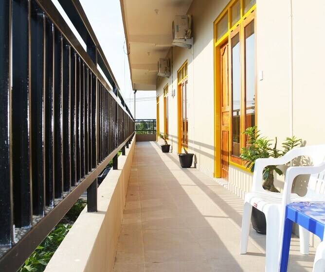 Repag Wayan Canggu Hostel