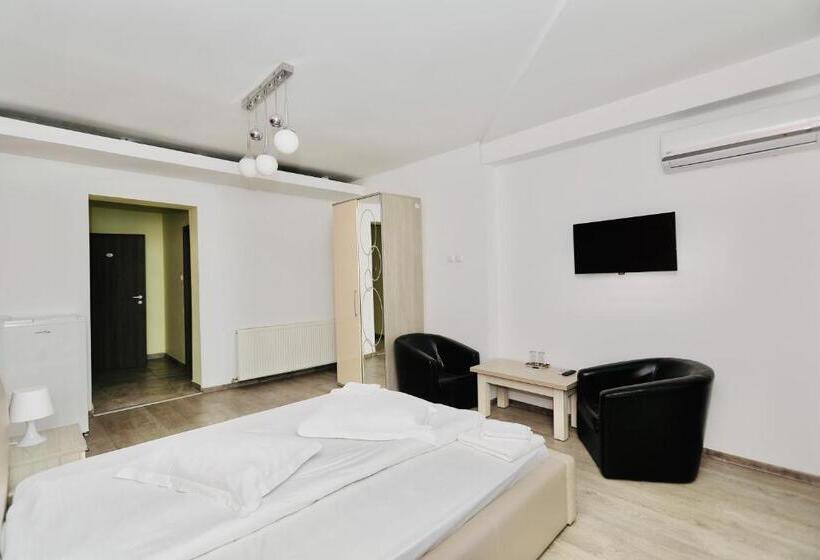 تختخواب و صبحانه Casa Golopența