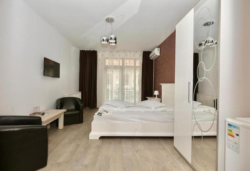 تختخواب و صبحانه Casa Golopența