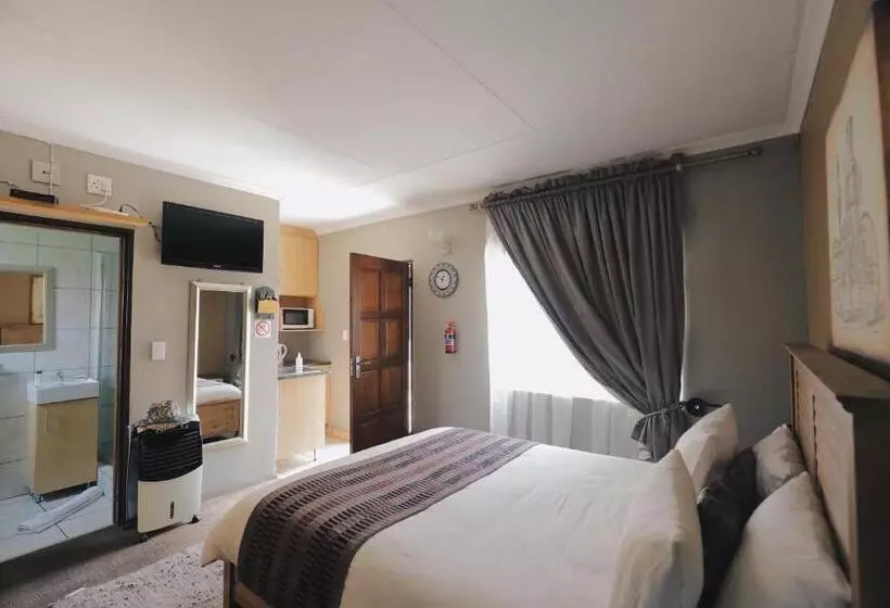 Aamiaismajoitus (B&B) Ledumo Guest Lodge