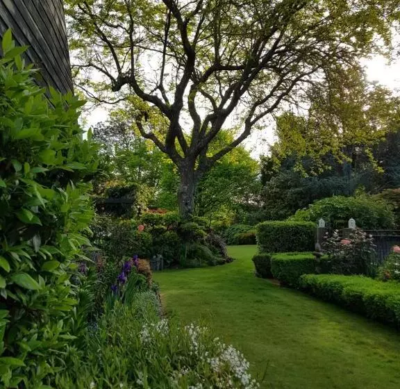 Aamiaismajoitus (B&B) Omaka Lodge