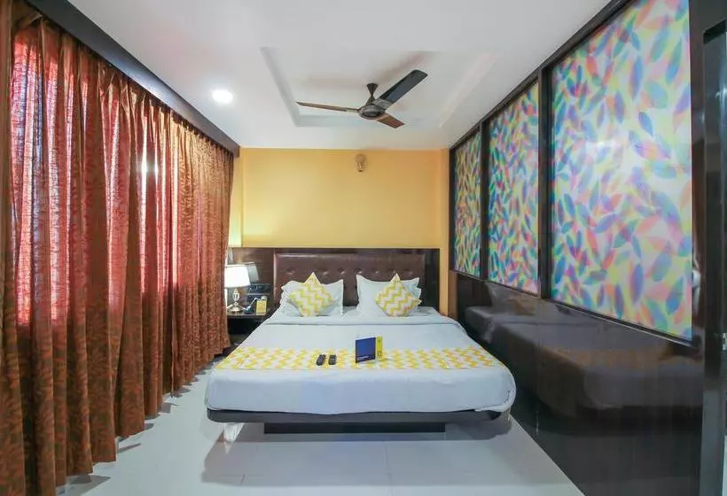 ホテル Capital O 11207 Gharonda Residency