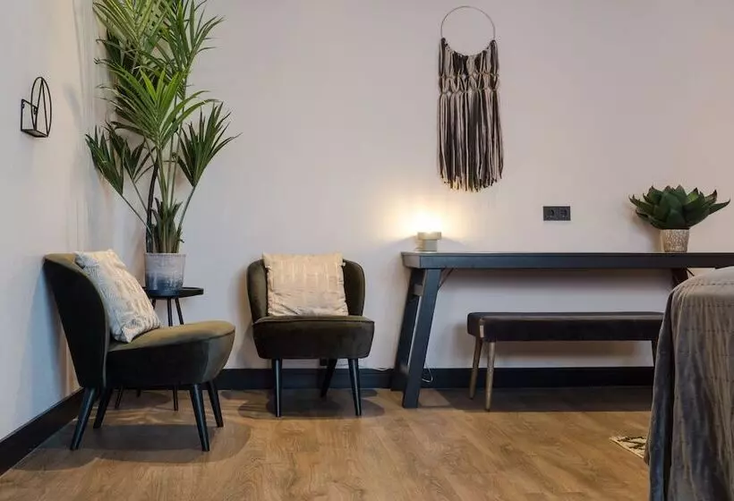 Hotelli Boutique Suites Lisse   Keukenhof