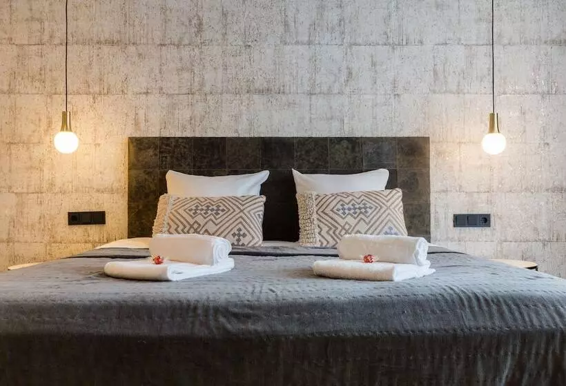 Hotelli Boutique Suites Lisse   Keukenhof