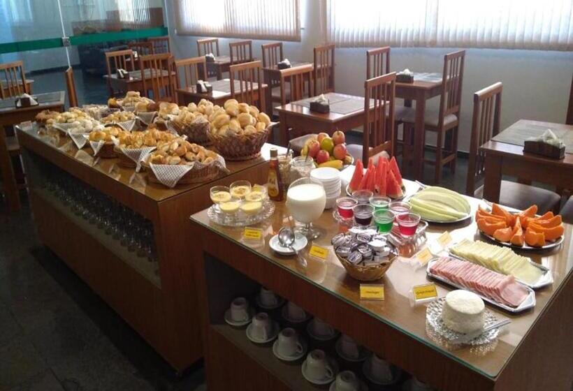 فندق Das Acacias