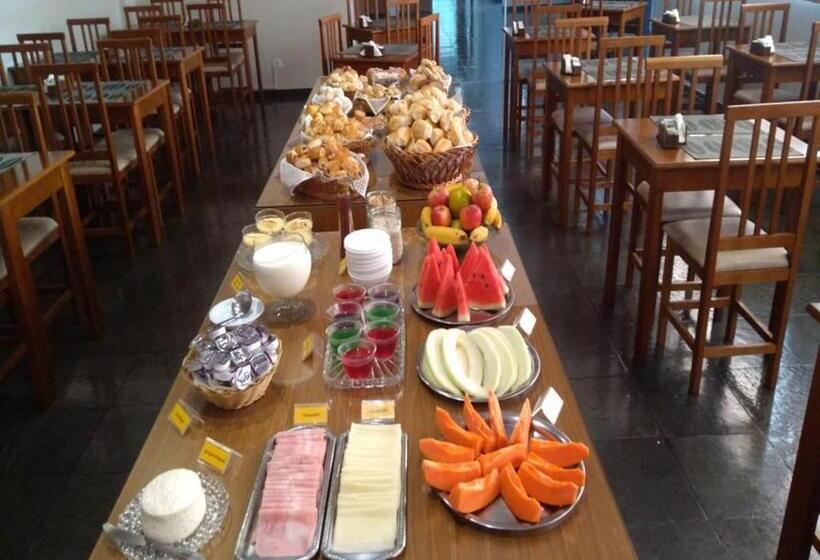 فندق Das Acacias