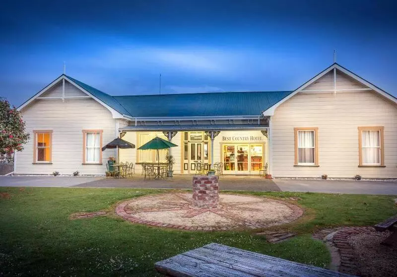 Hotelli Karamea Village