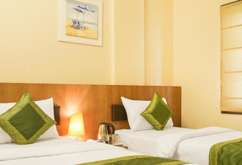 ホテル Treebo El Cielo