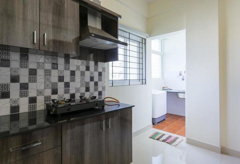 ホテル Treebo El Cielo