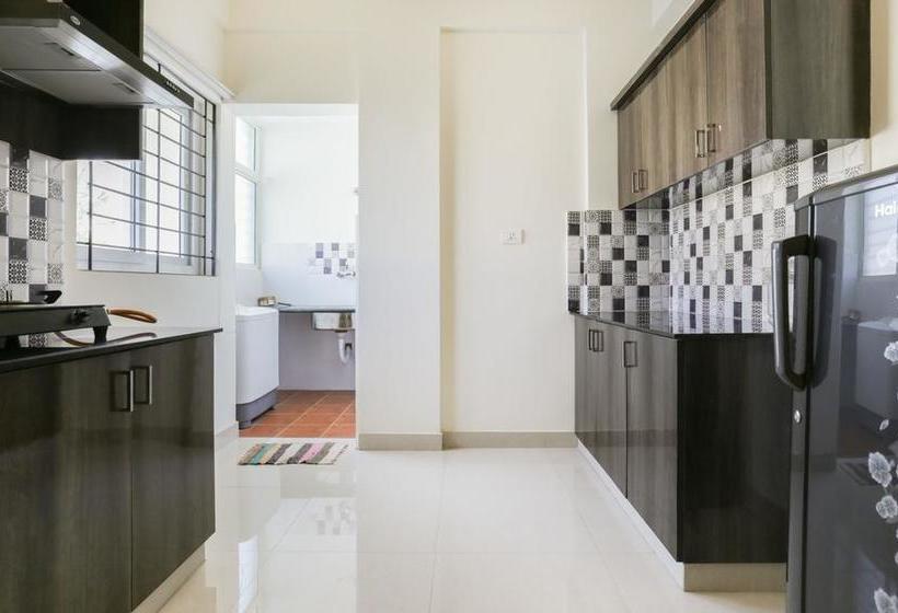 ホテル Treebo El Cielo