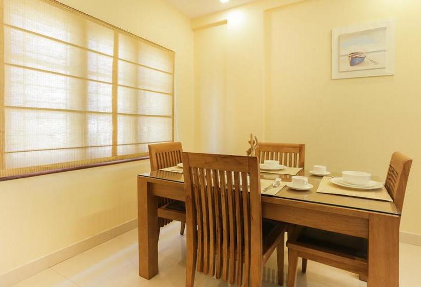 ホテル Treebo El Cielo