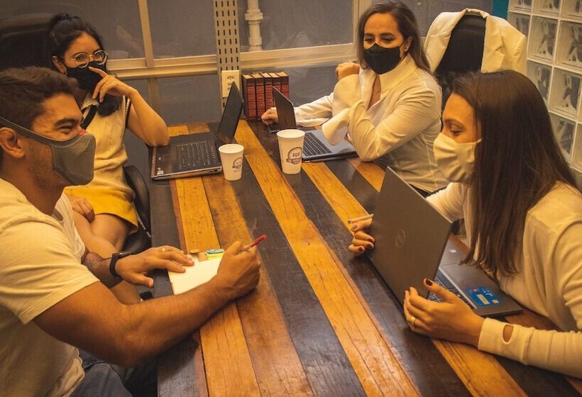 Joy Hostel & Suítes