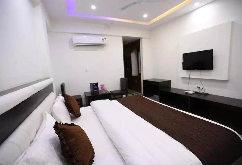 Oyo 8840 Hotel Namaskar