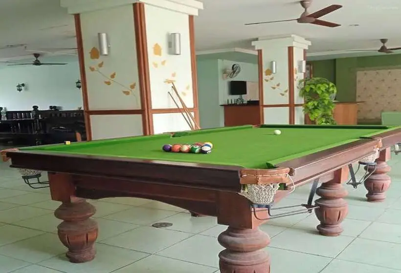 Emerald Hotel Chonburi