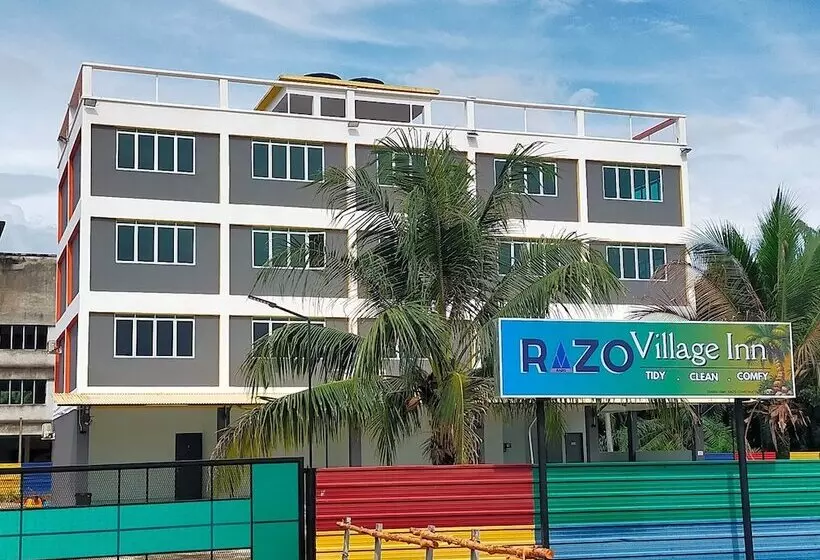 Hotelli Razo Village Inn