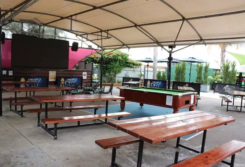 Bayview Hotel   Batemans Bay