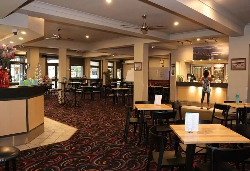 Bayview Hotel   Batemans Bay