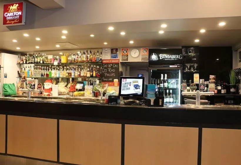 Bayview Hotel   Batemans Bay