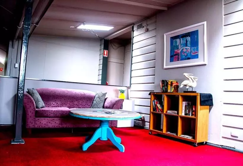 Bayview Hotel   Batemans Bay