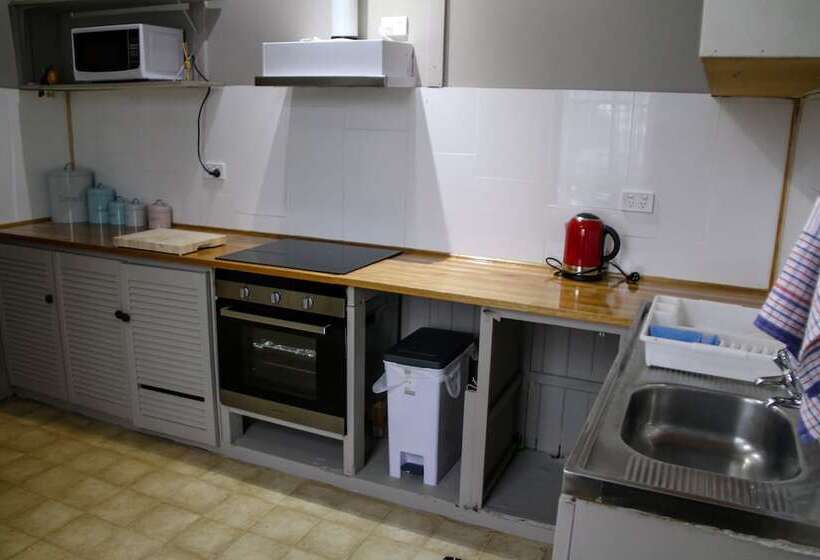 Bayview Hotel Batemans Bay