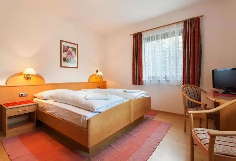 ベッドアンドブレックファースト Haus Peskoller