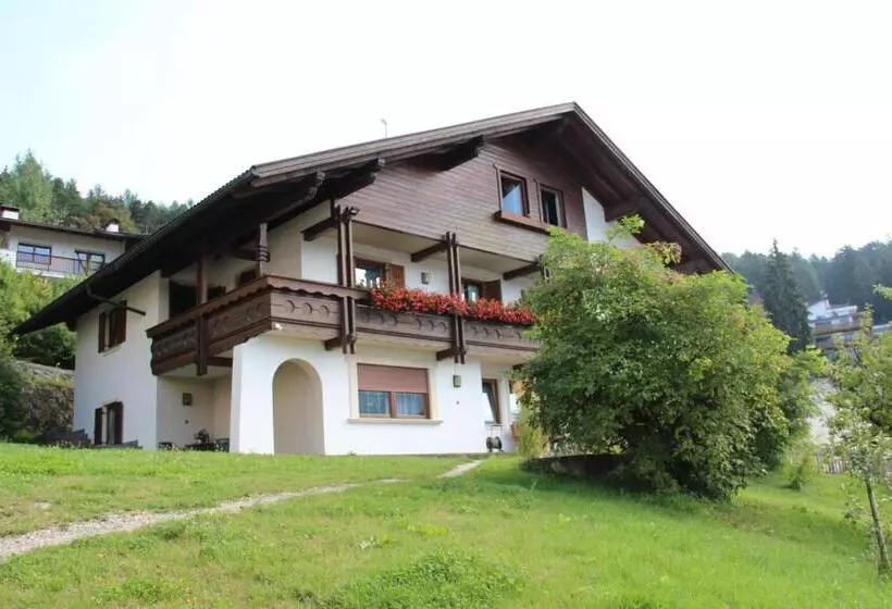 ベッドアンドブレックファースト Haus Peskoller