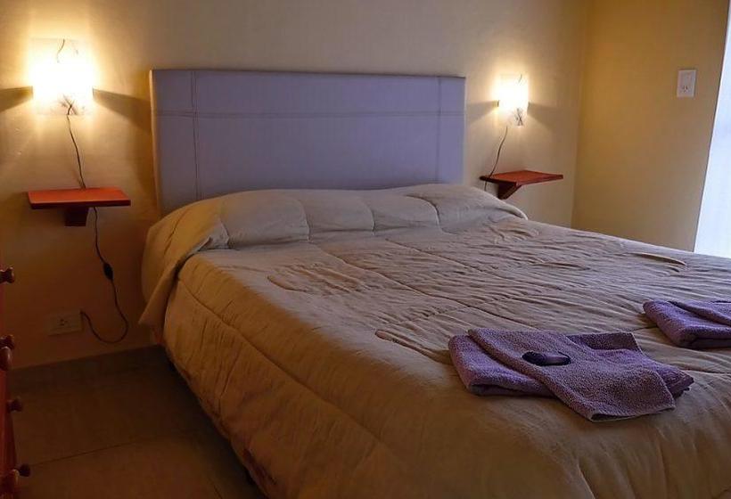 Отель La Nueva Romana