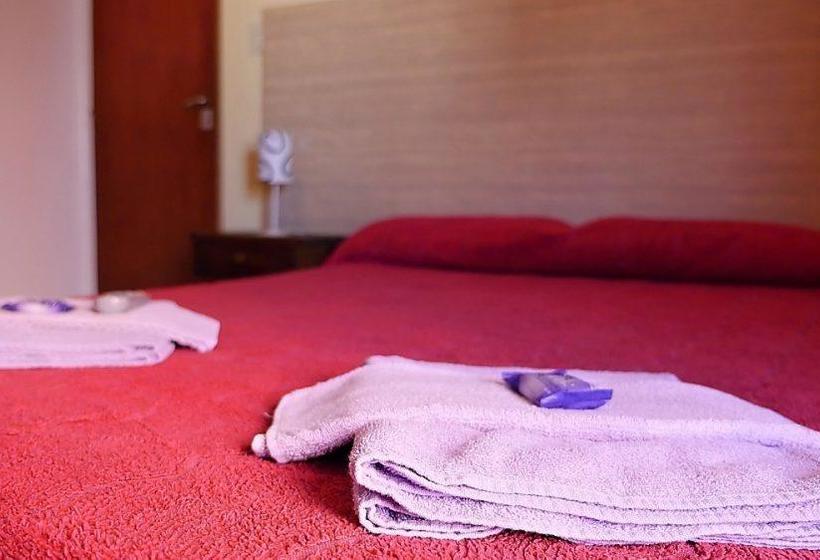 Отель La Nueva Romana