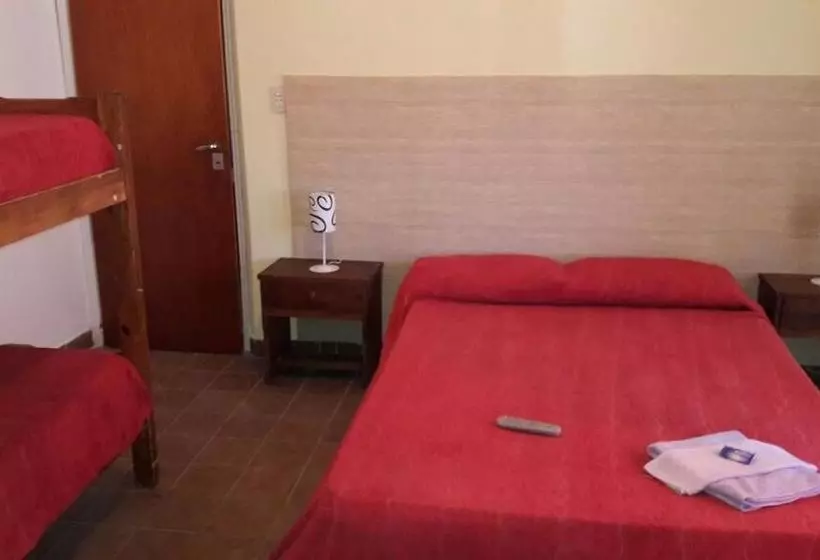 هتل La Nueva Romana