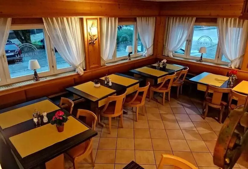 Hotelli Pipabu Restaurant &