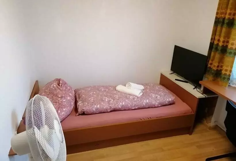 Hotelli Pipabu Restaurant &