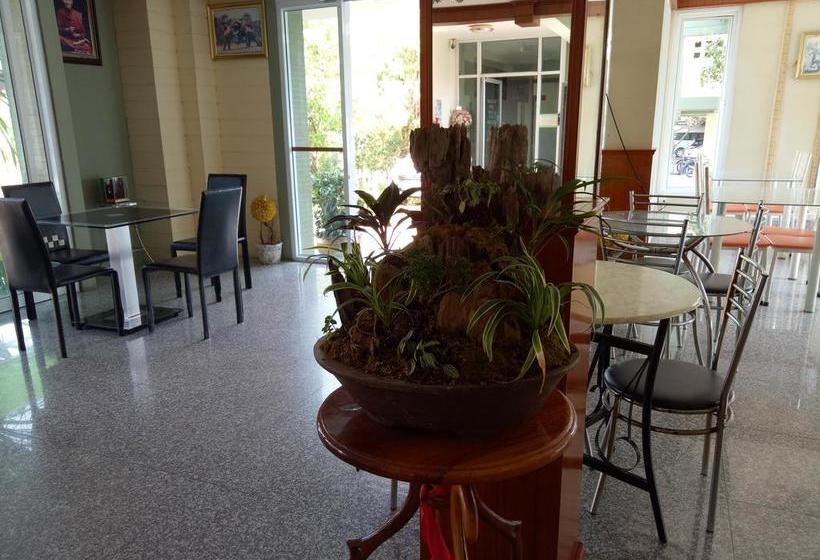 בית מלון כפרי Prasongsuk Place