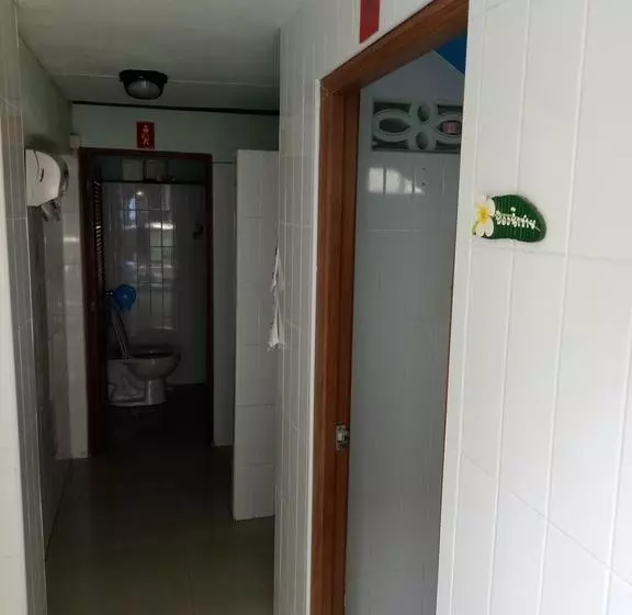 هتل Prasongsuk Place