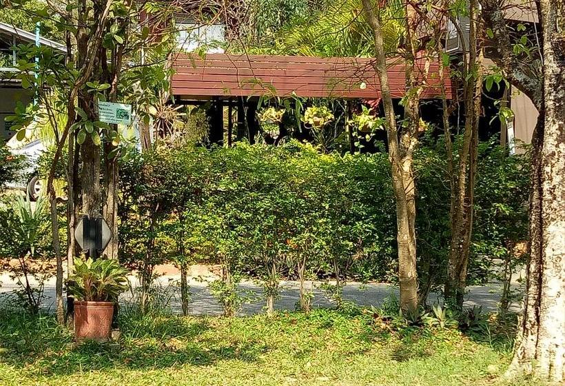 בית מלון כפרי Prasongsuk Place