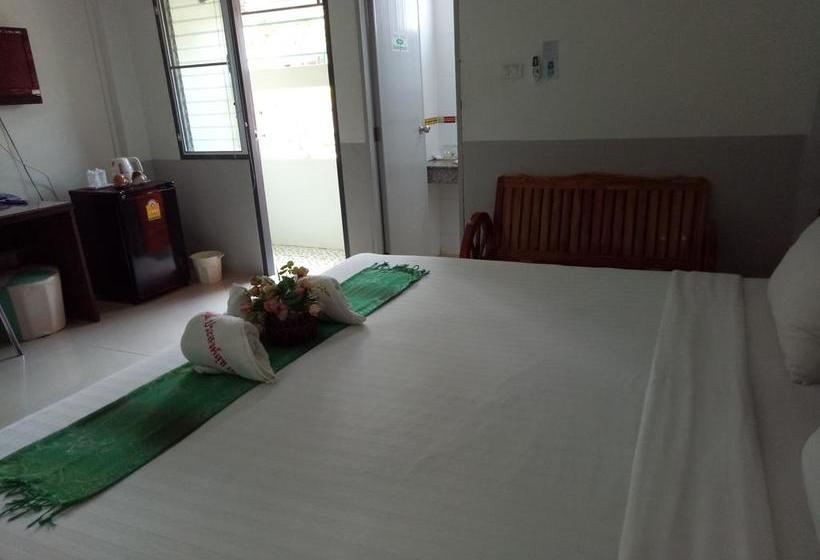 בית מלון כפרי Prasongsuk Place