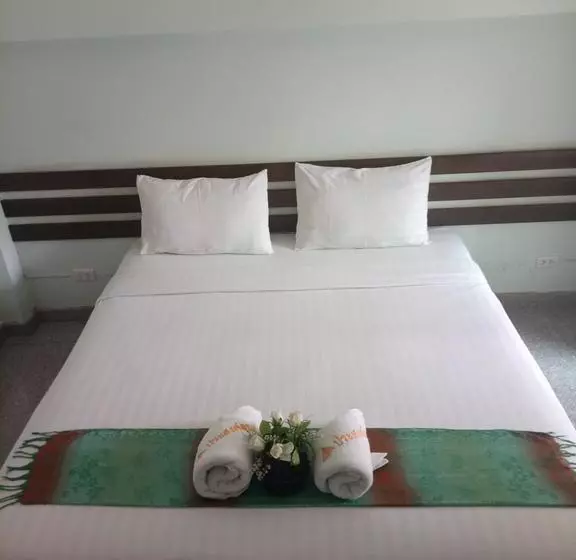 هتل Prasongsuk Place